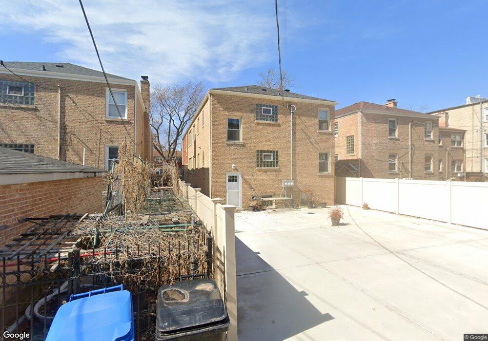 6305 N Sacramento Ave, Chicago, IL 60659 - photo 1