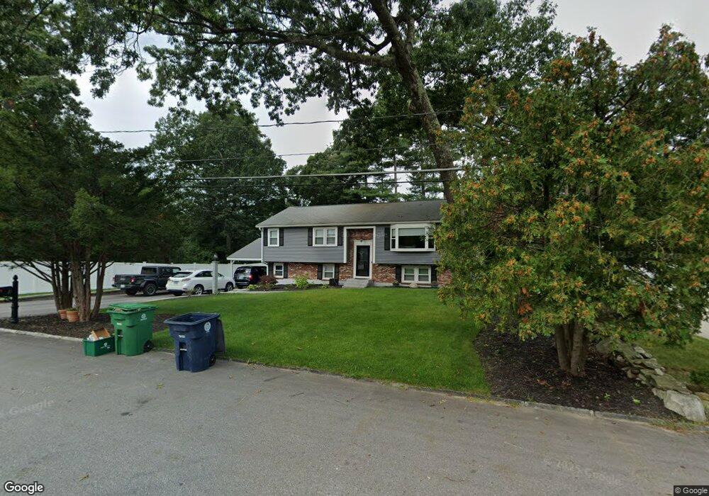 4 Lacy Ln, Nashua, NH 03062 - photo 1