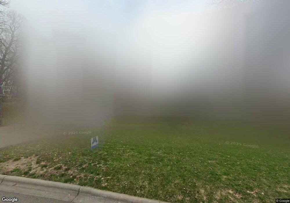 18201 Hermitage Way, Minnetonka, MN 55345 - photo 1