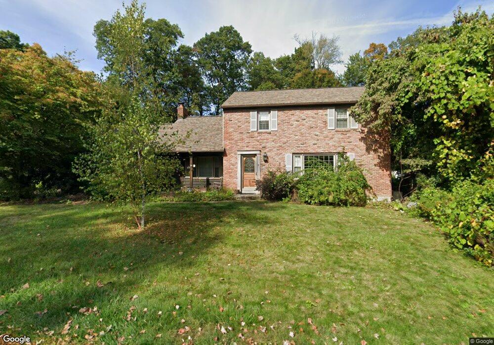 4 Walnut Ln E, Schenectady, NY 12309 - photo 1