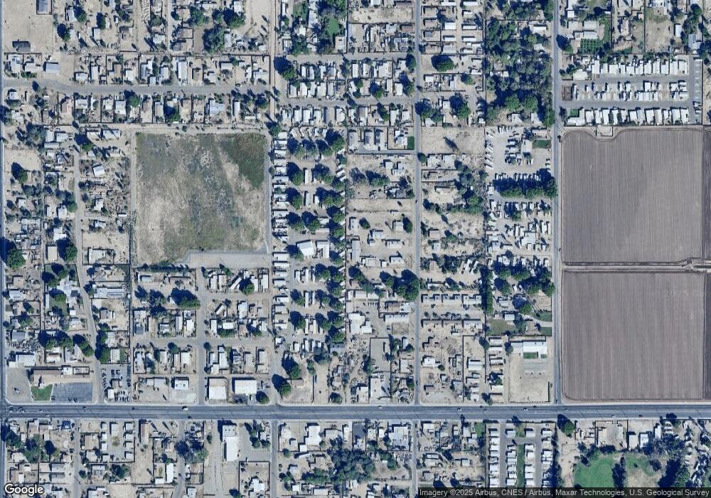 692 S Vaughn Ave, Yuma, AZ 85364 - photo 1