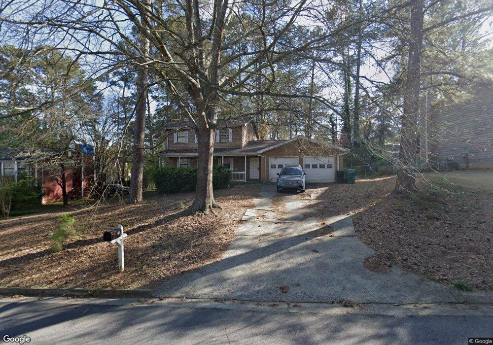 2873 Woodhollow Ln, Jonesboro, GA 30236 - photo 1