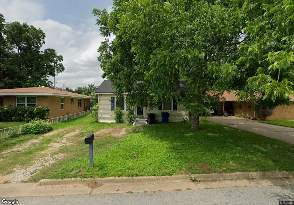 723 W Bullock St, Denison, TX 75020 - photo 1