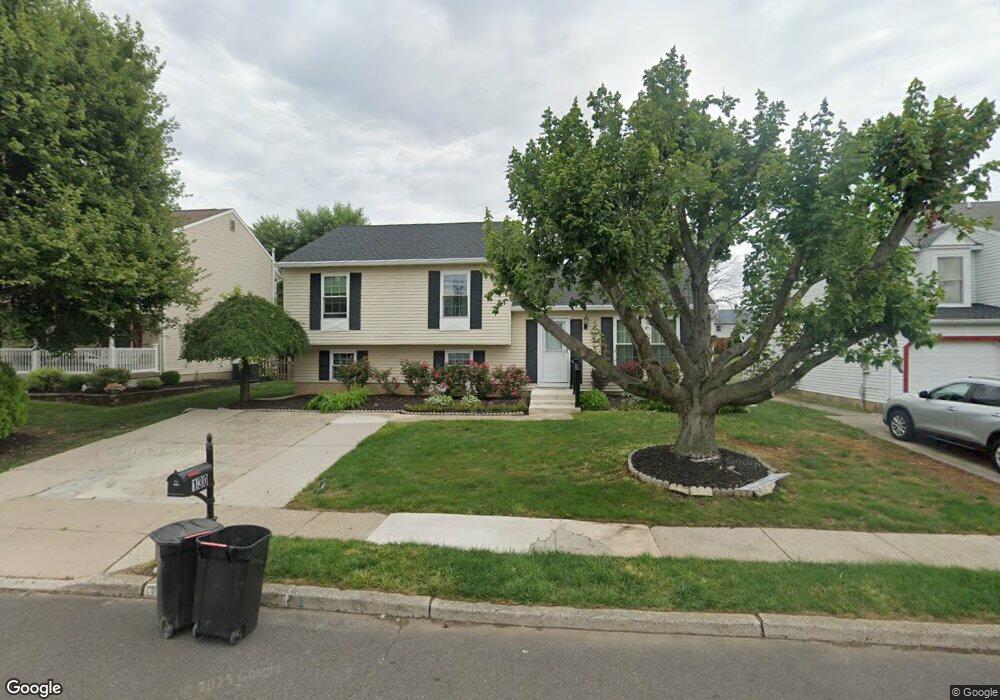 130 Independence Dr, Morrisville, PA 19067 - photo 1