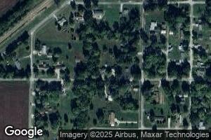208 W Chestnut St, Odin, IL 62870