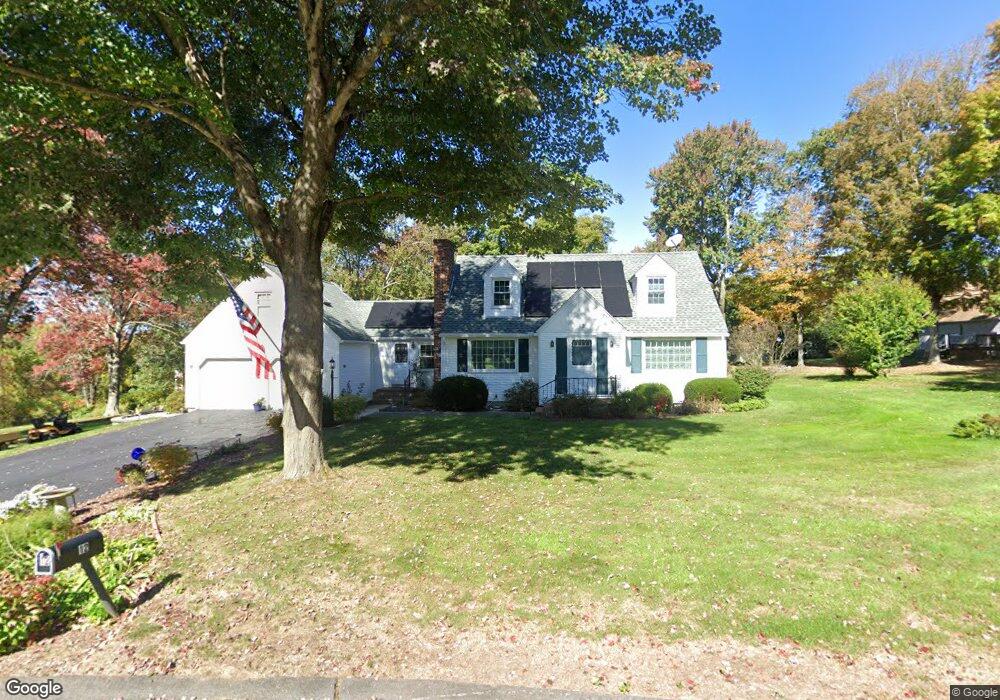 12 Ox Yoke Cir, East Hampton, CT 06424 - photo 1