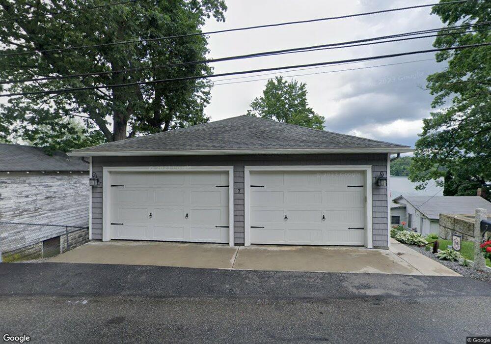 7 W Sutton Rd, Sutton, MA 01590 - photo 1