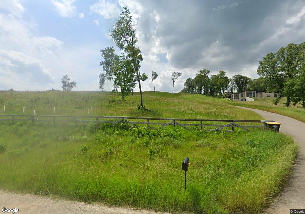 619 Rosedale Rd, Cedar Rapids, IA 52403 - photo 1