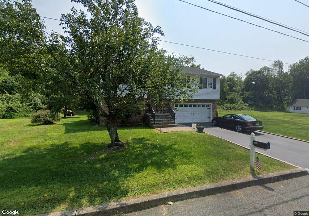 105 North St, Bloomsbury, NJ 08804 - photo 1