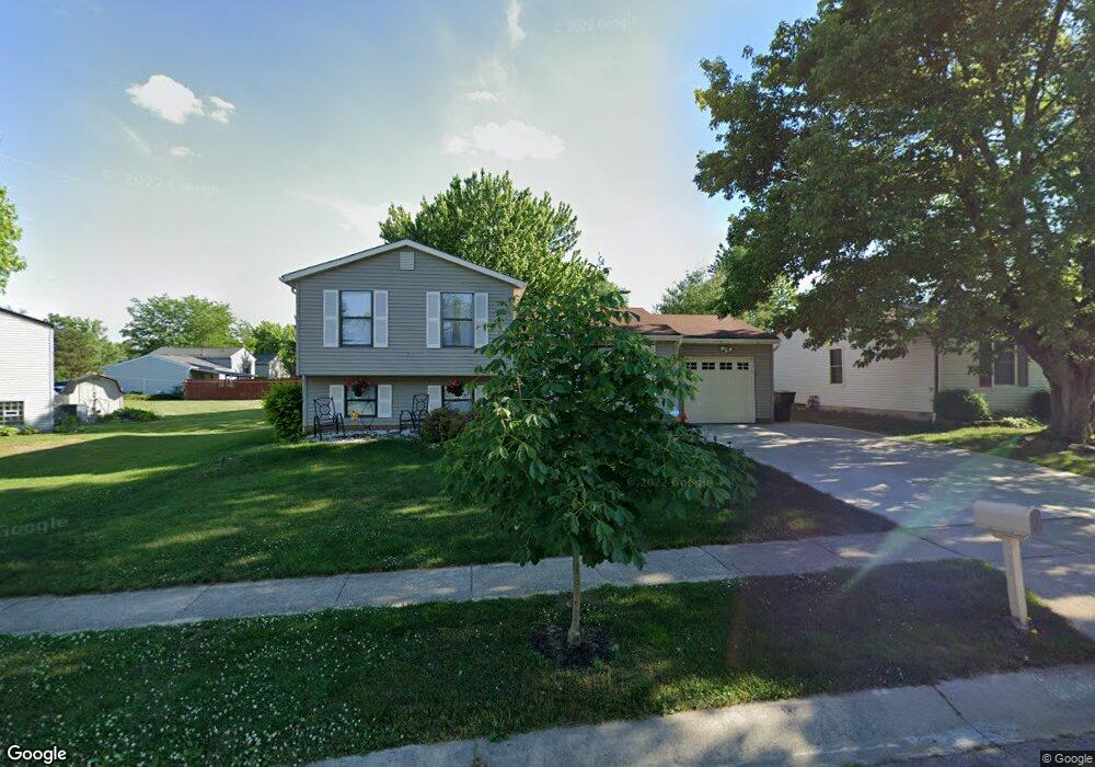 711 Cherryhurst Dr unit 422, Columbus, OH 43228 - photo 1