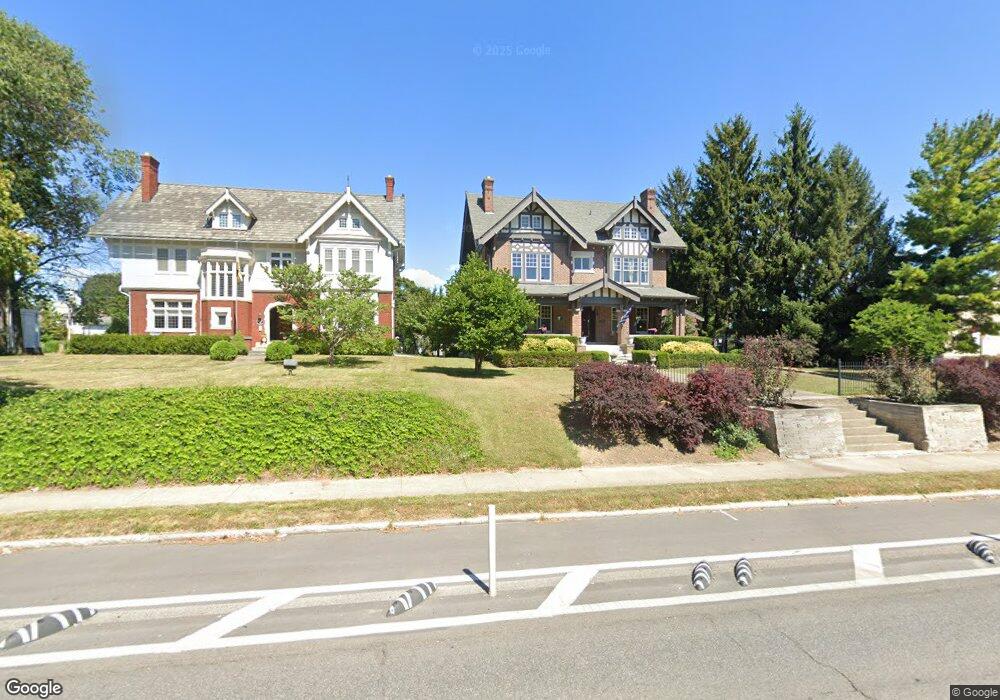 1448 E Broad St, Columbus, OH 43205 - photo 1