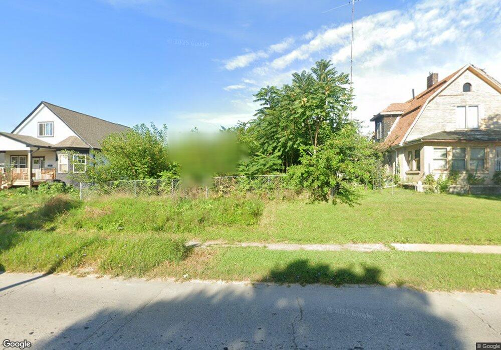 1414 19th St, Des Moines, IA 50314 - photo 1