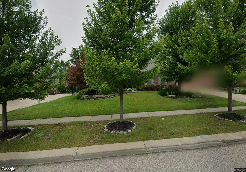 6845 Carrington Cir E, West Bloomfield, MI 48322 - photo 1