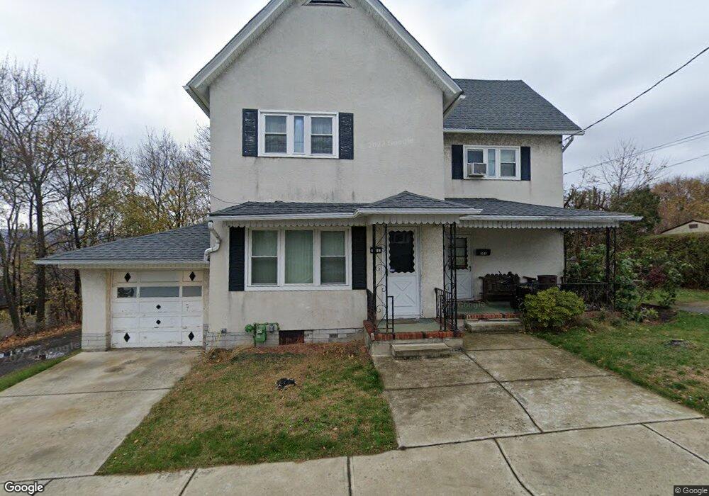 301 William St, Dunmore, PA 18510 - photo 1