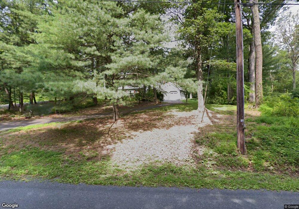 527 Huckleberry Rd, New Bloomfield, PA 17068 - photo 1