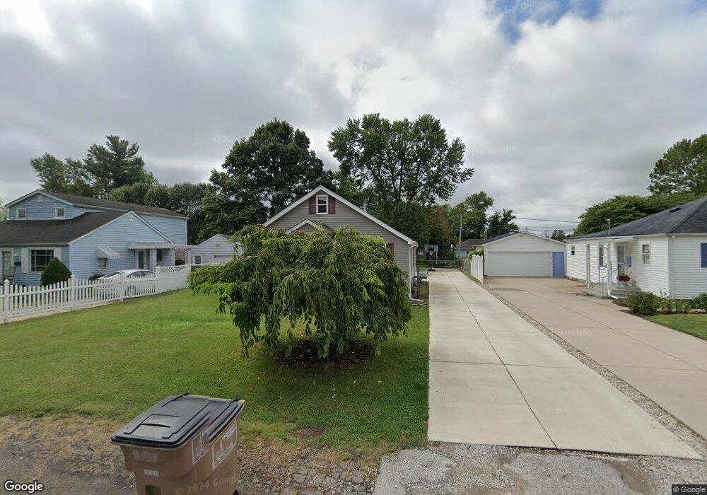 3025 16th St, Columbus, IN 47201 - photo 1