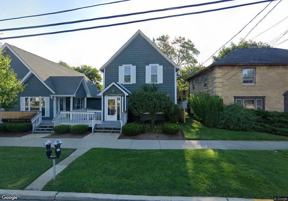 207 N Martin Luther King jr Ave, Waukegan, IL 60085 - photo 1