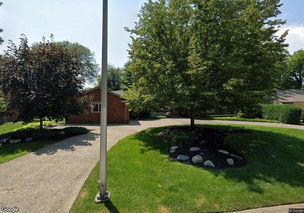 71 Stonehurst Rd, Grosse Pointe Shores, MI 48236 - photo 1