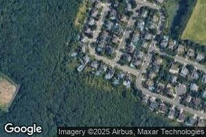 321 Carnation Dr, Farmingdale, NY 11735