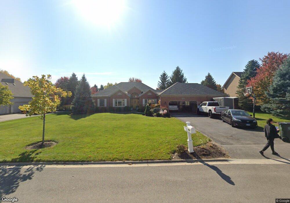 3651 Lakeview Dr, Algonquin, IL 60102 - photo 1