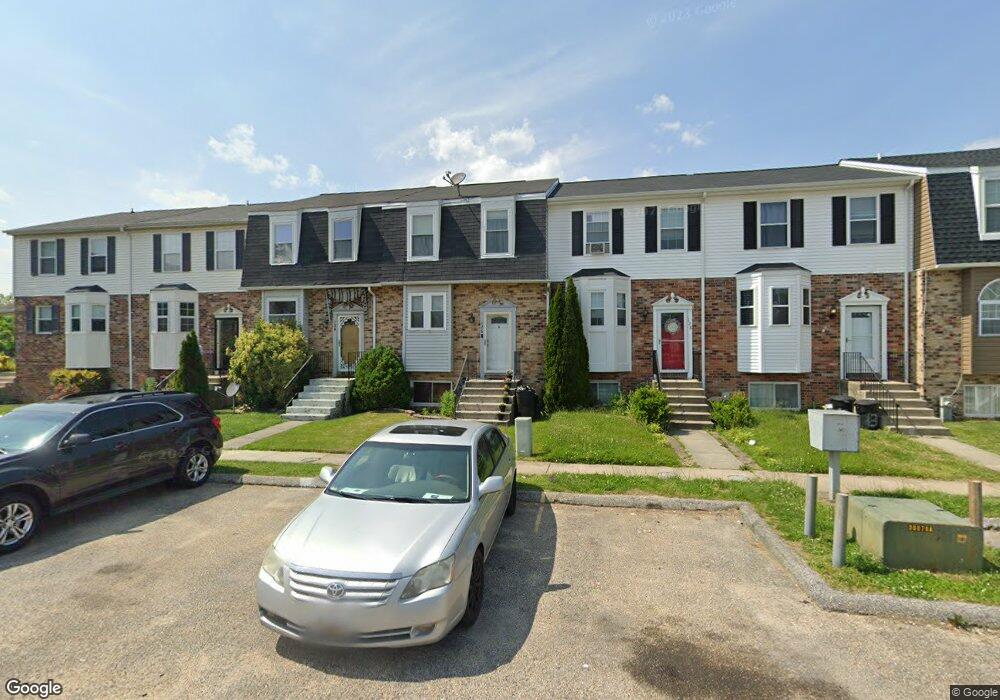 124 Highshire Ct, Dundalk, MD 21222 - photo 1