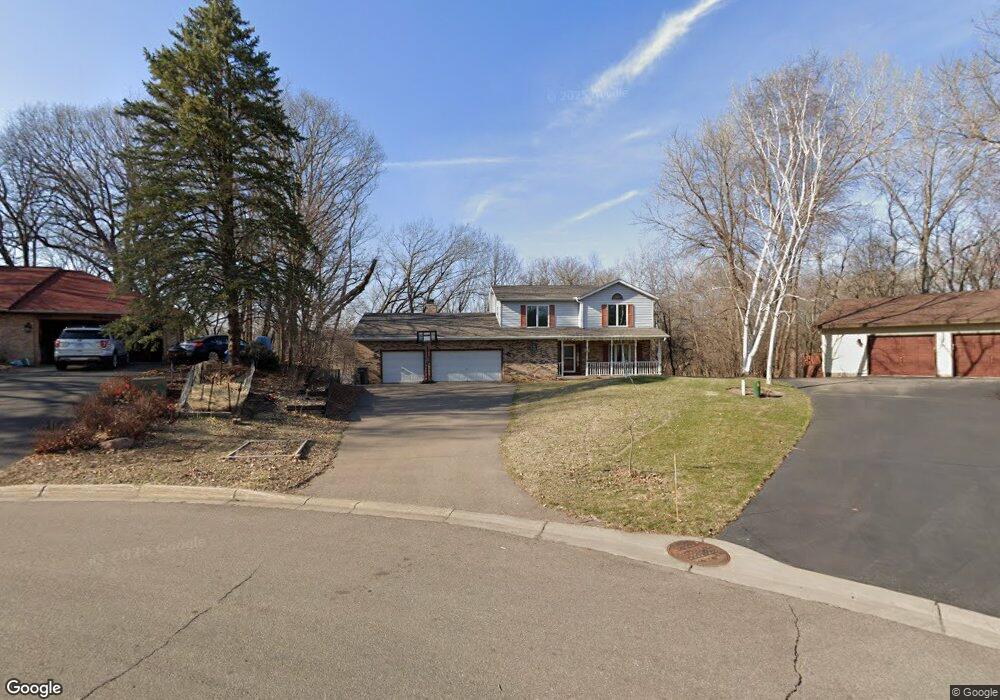 5921 Josephs Point Rd, Minnetonka, MN 55345 - photo 1