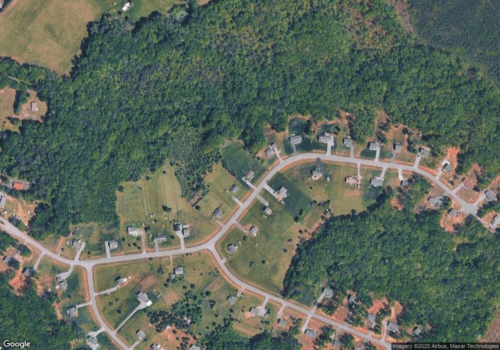 385 Hidden Farm Dr, Mineral, VA 23117 - photo 1