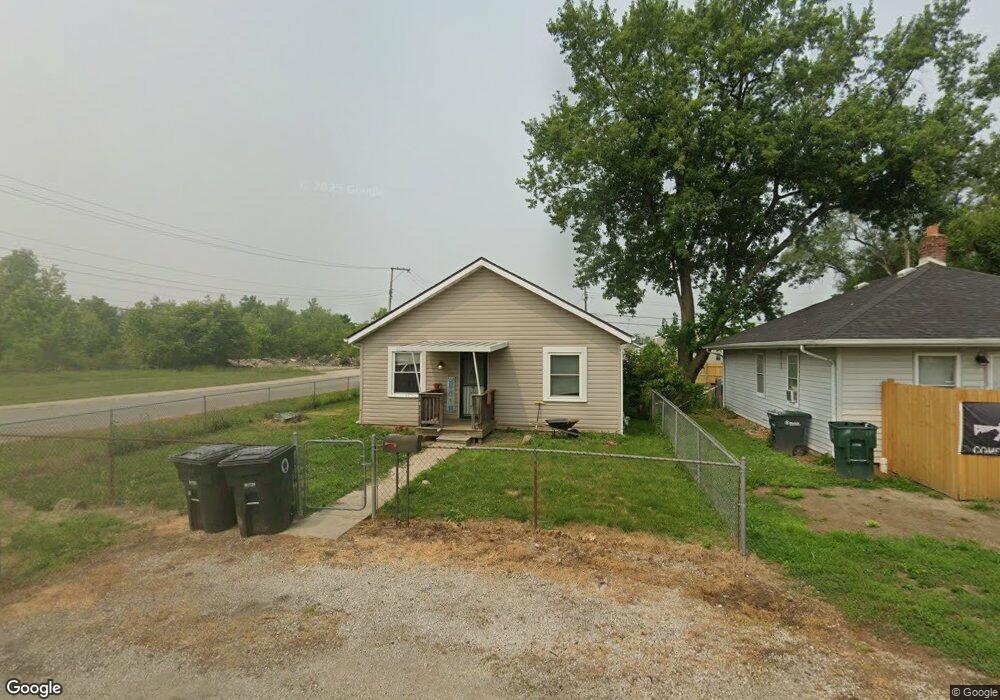 2423 S Pershing Dr, Muncie, IN 47302 - photo 1