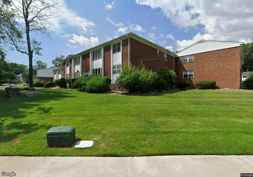 1 Essex Ln unit C7, Suffern, NY 10901 - photo 1