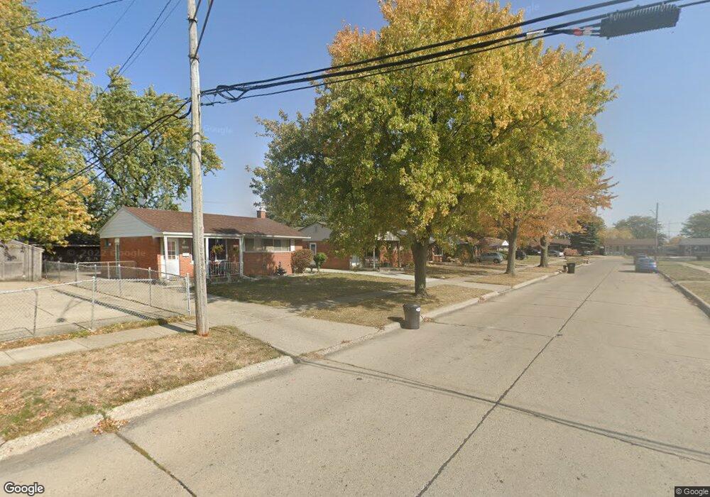 16139 Larkspur St, Roseville, MI 48066 - photo 1