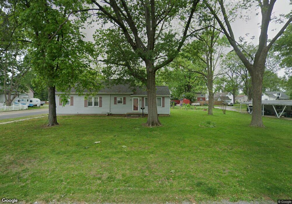 12 S Cherry St, Freeburg, IL 62243 - photo 1