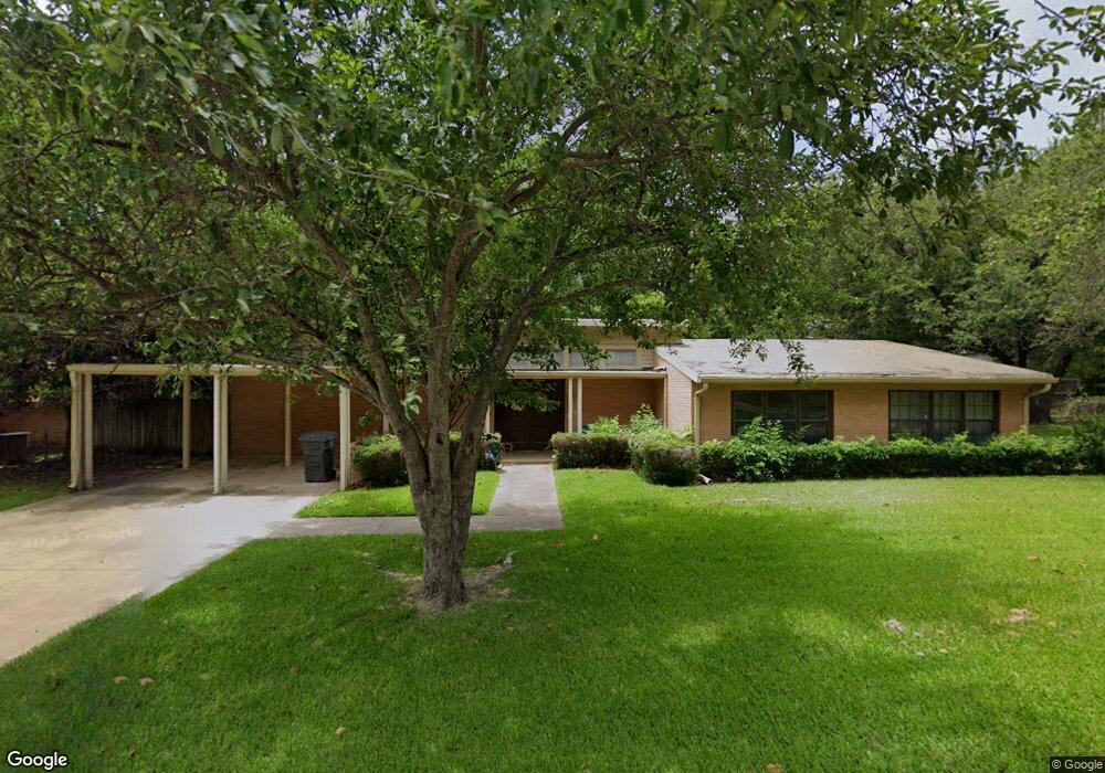 701 R St SW, Ardmore, OK 73401 - photo 1