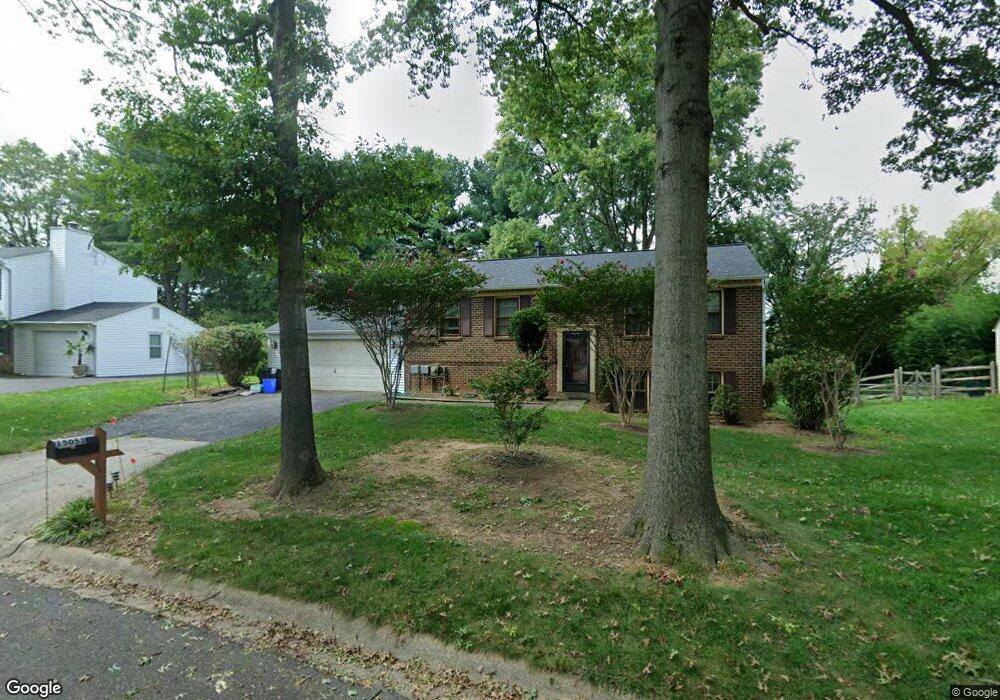 15053 Joshua Tree Rd, North Potomac, MD 20878 - photo 1