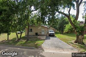 209 4th Ave SW, Hazen, ND 58545
