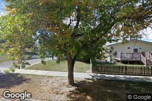 319 4th St W, Roundup, MT 59072