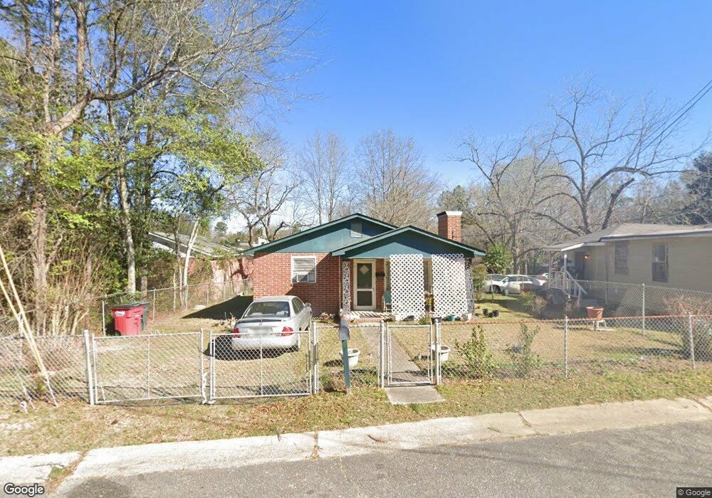 1174 Dublin Ave, Macon, GA 31217 - photo 1