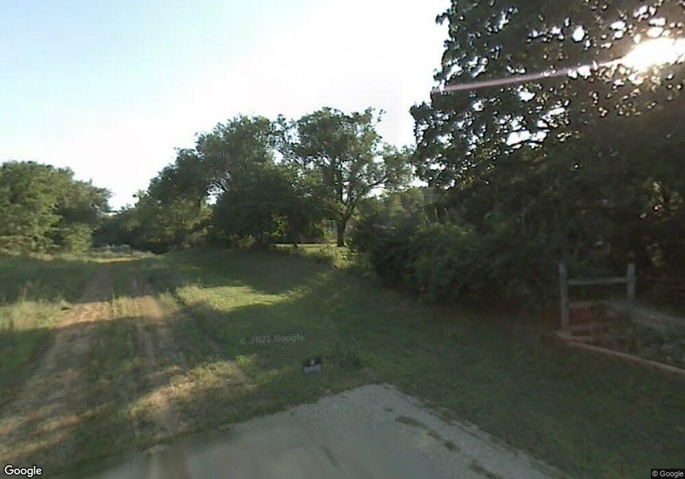 10628 SW Wanamaker Rd, Wakarusa, KS 66546 - photo 1