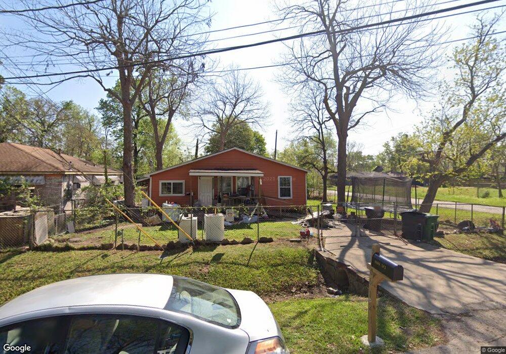 8606 Lawnridge St unit 5, Houston, TX 77016 - photo 1