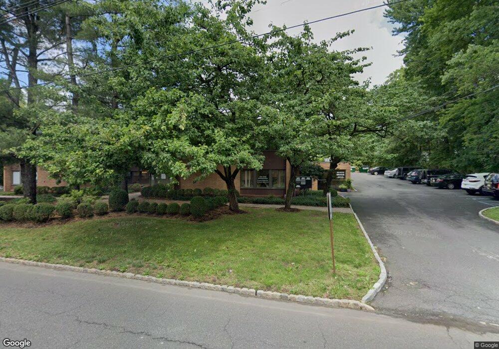 8 Shunpike Rd unit 3, Madison, NJ 07940 - photo 1