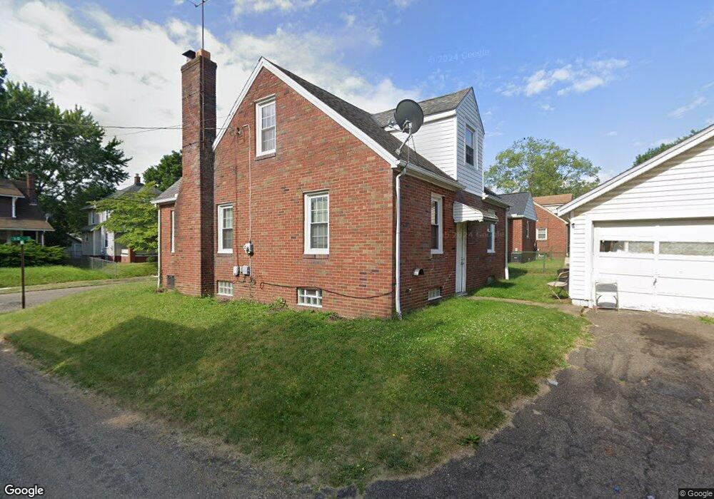 2719 10th St SW, Canton, OH 44710 - photo 1