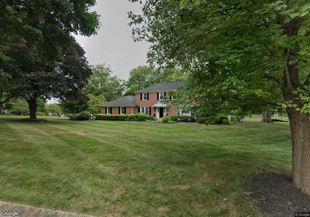 1054 Powderhorn Dr, Glen Mills, PA 19342 - photo 1