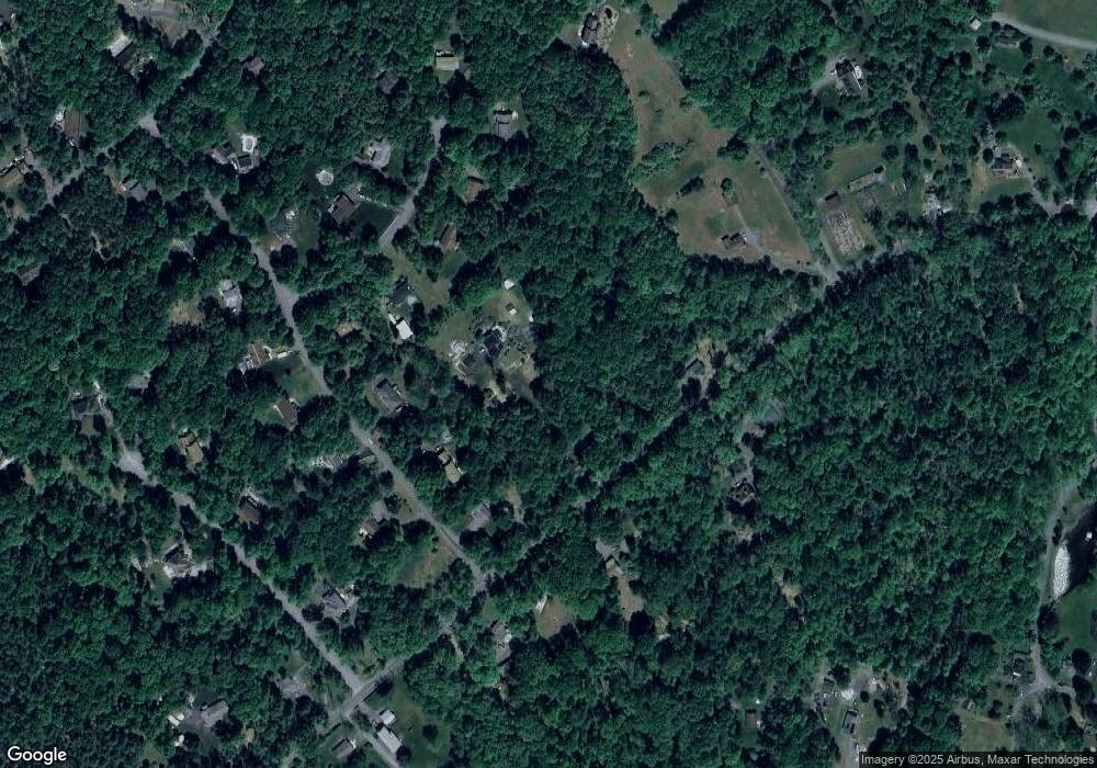 1154 Setzer Rd, Stroudsburg, PA 18360 - photo 1