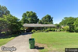 320 Manor Rd, Steele, MO 63877
