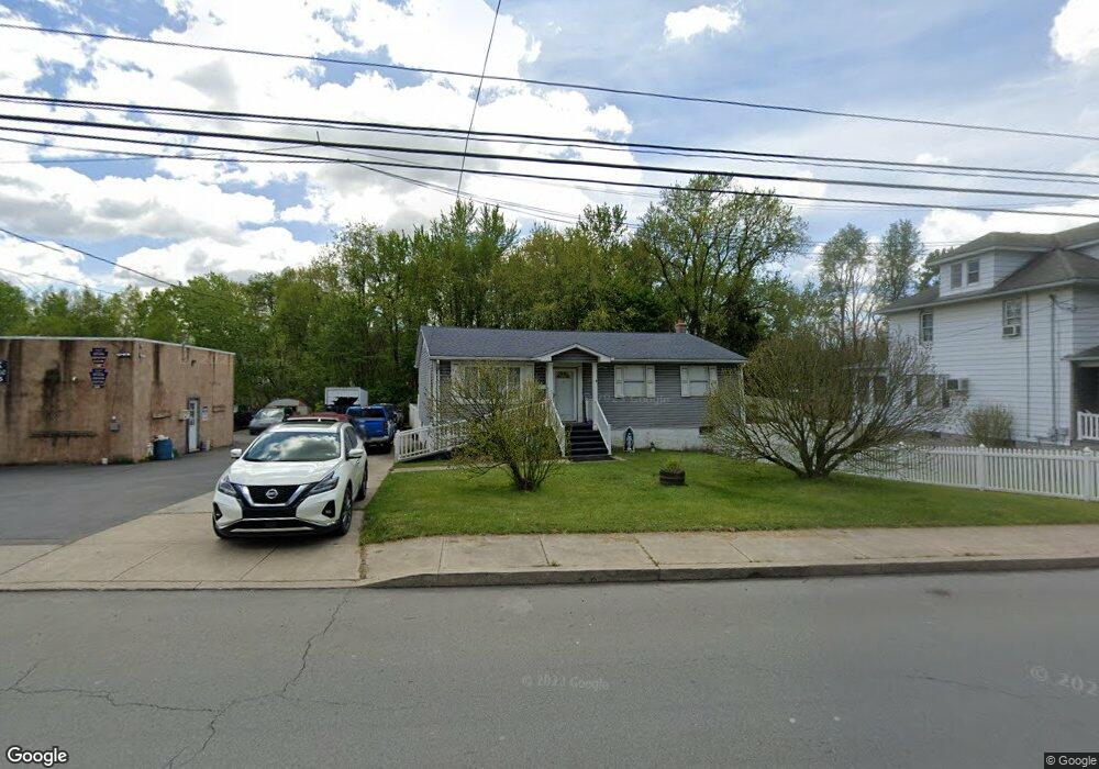 458 N Main St, Taylor, PA 18517 - photo 1