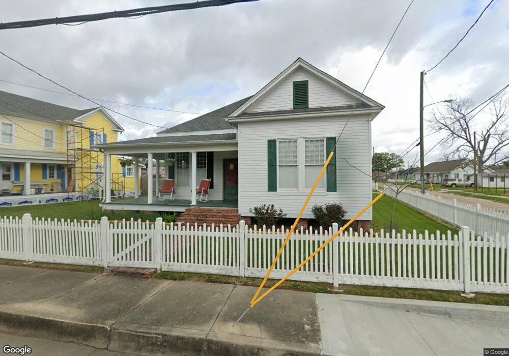 321 6th St, Lake Charles, LA 70601 - photo 1