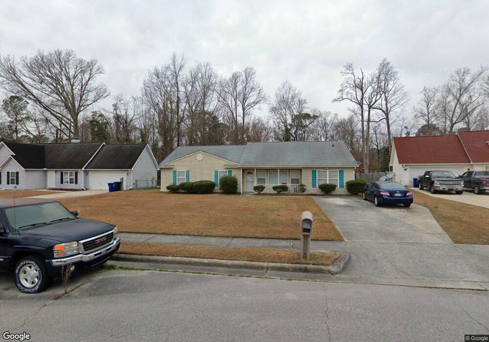 129 Settlers Cir, Jacksonville, NC 28546 - photo 1