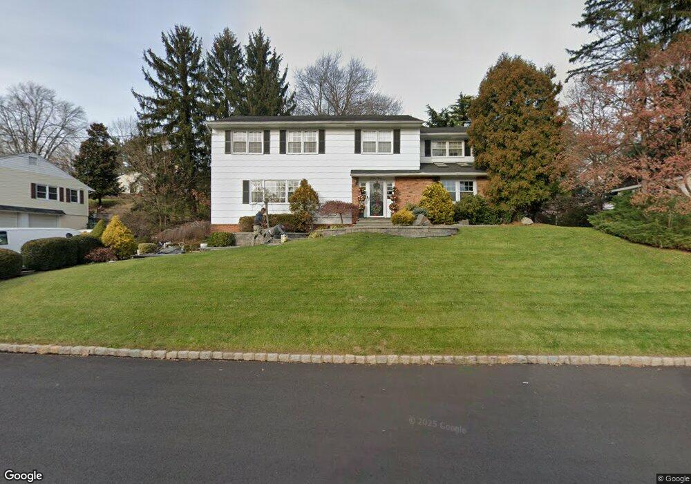 1520 Long Meadow, Mountainside, NJ 07092 - photo 1