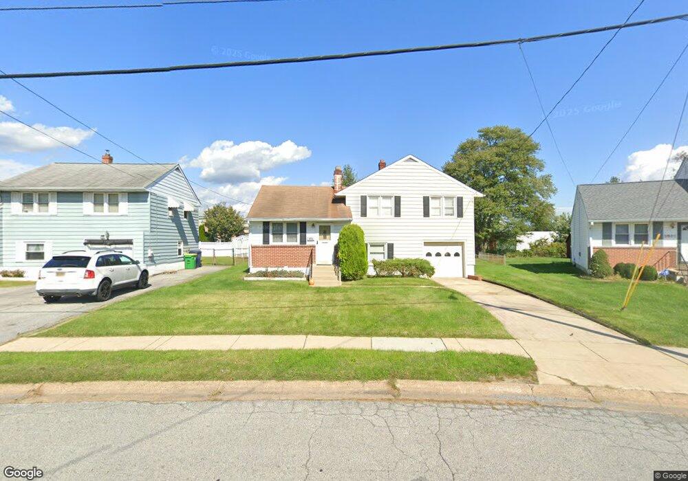 3903 Woodhaven Dr, Wilmington, DE 19808 - photo 1