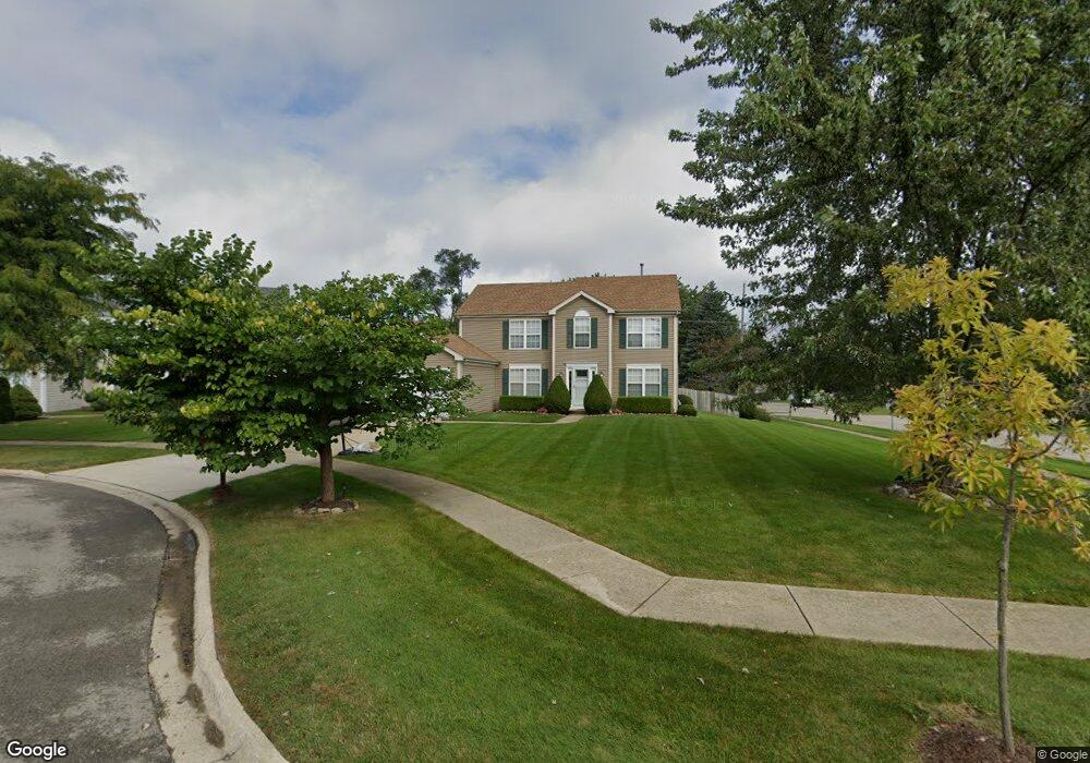 801 Dover Cir, Carpentersville, IL 60110 - photo 1