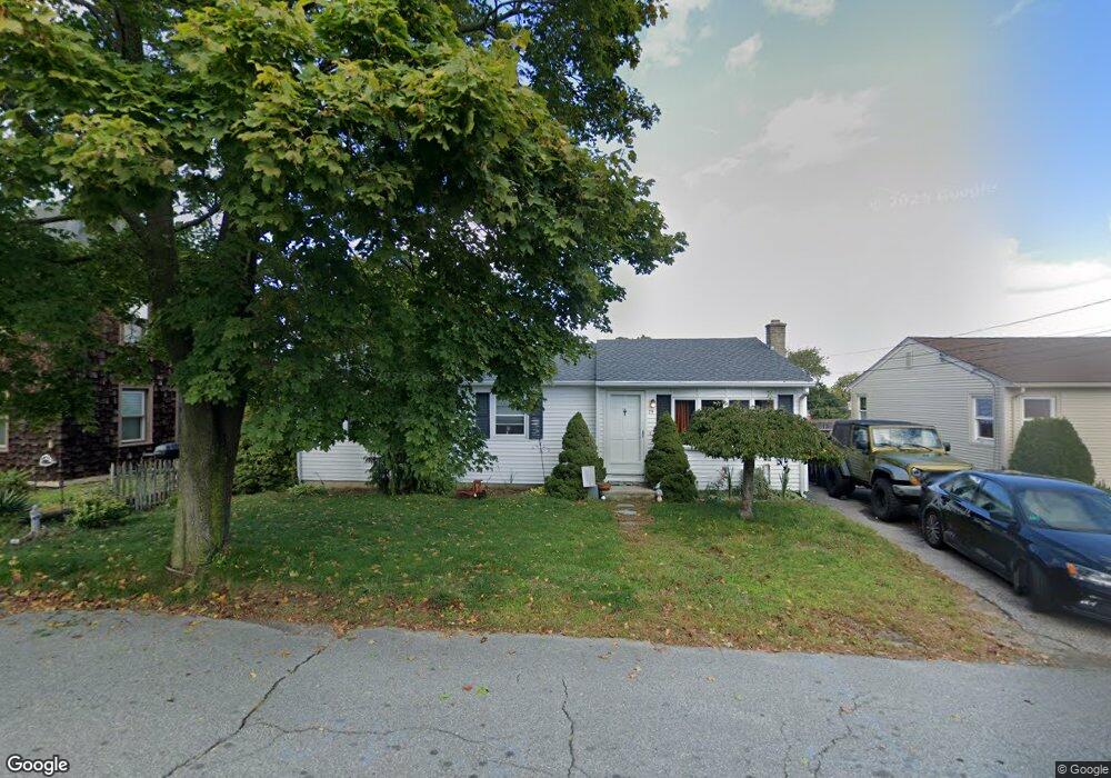 75 Uxbridge St, Cranston, RI 02920 - photo 1